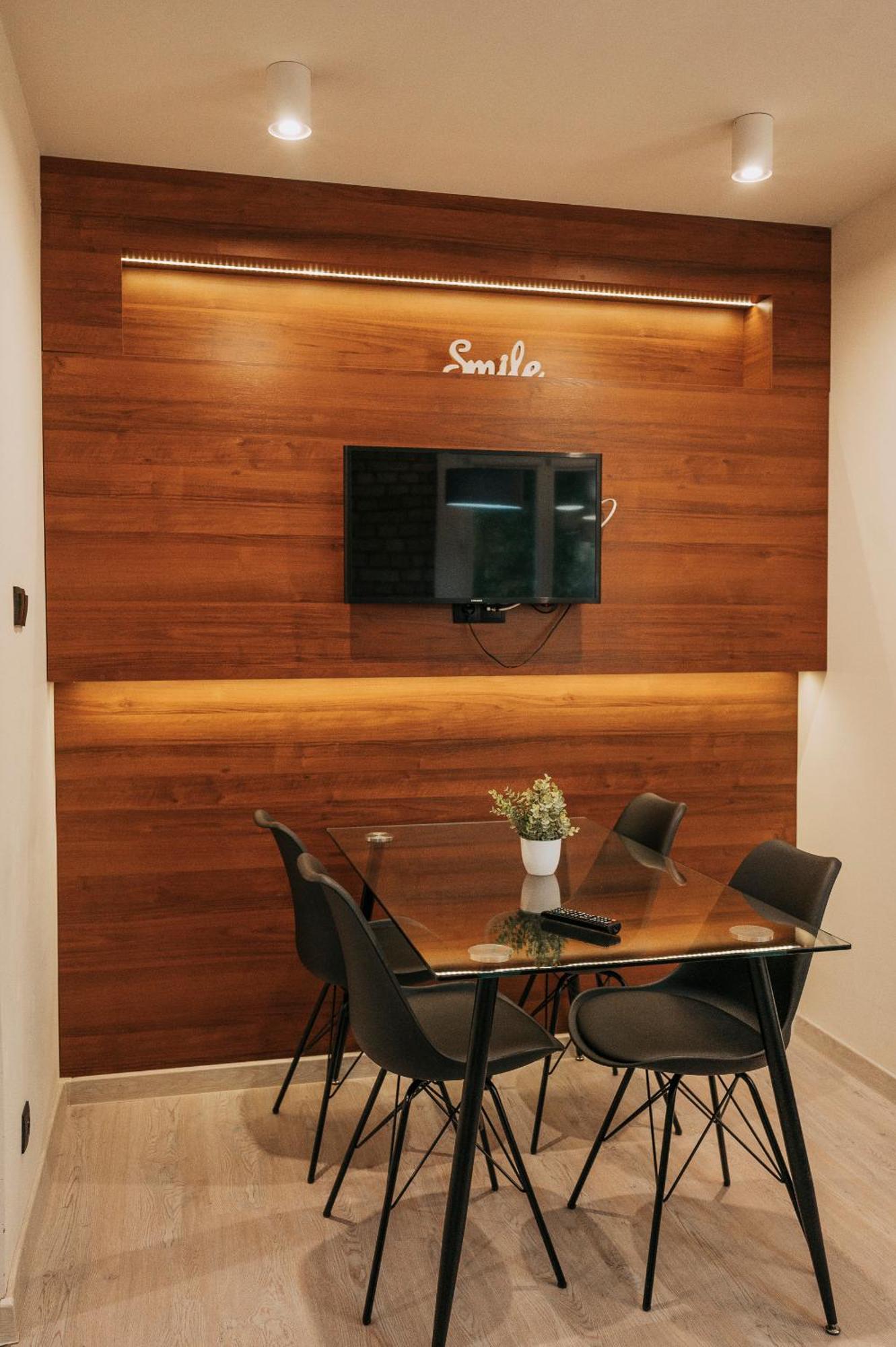 Niron Apartament Kapucynska Pila Ngoại thất bức ảnh