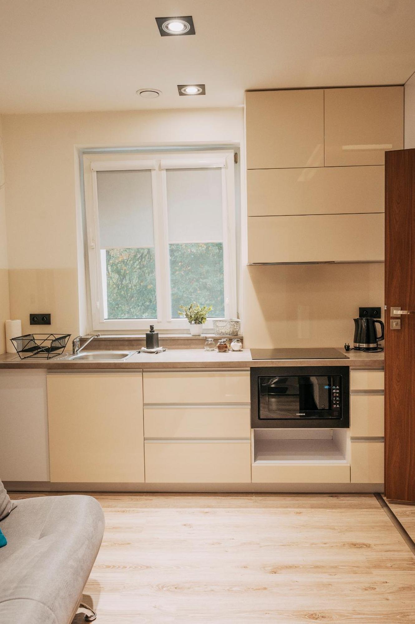 Niron Apartament Kapucynska Pila Ngoại thất bức ảnh